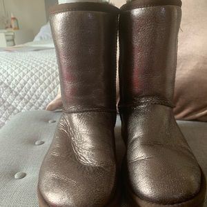 UGG gold metalic boot
